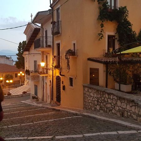Scaccia Pensieri Villa Cerchio Luaran gambar