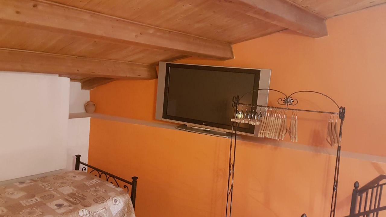 Scaccia Pensieri Villa Cerchio Luaran gambar