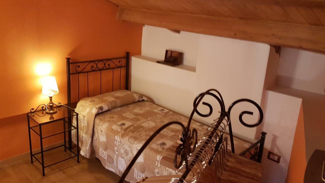 Scaccia Pensieri Villa Cerchio Luaran gambar