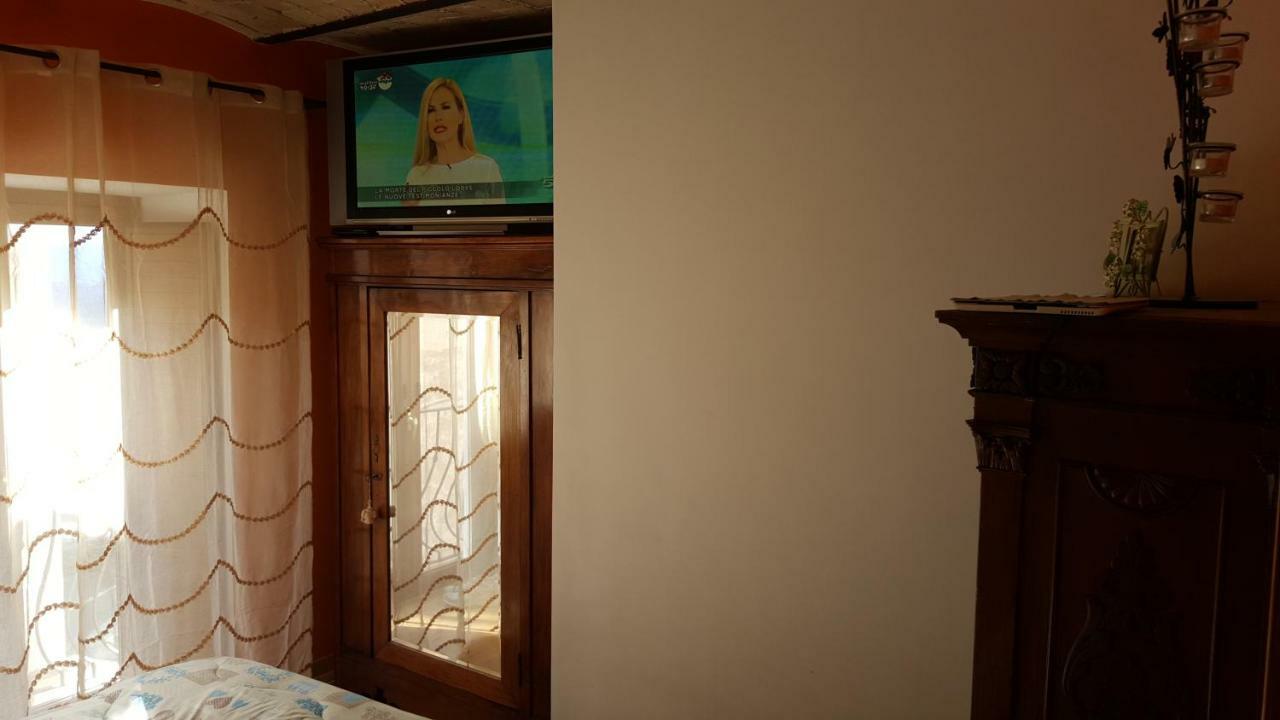 Scaccia Pensieri Villa Cerchio Luaran gambar