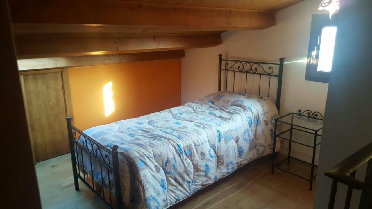 Scaccia Pensieri Villa Cerchio Luaran gambar